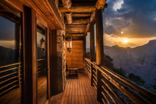 Oman Booking.com